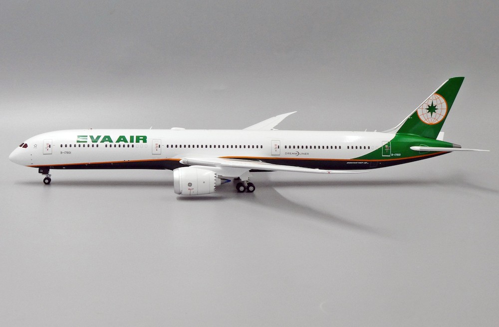 Boeing 787-10 Dreamliner EVA Air B-17801 With Stand