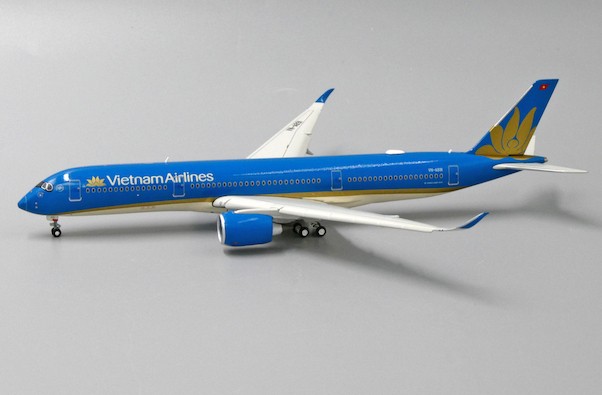 Airbus A350-900 Vietnam Airlines Flap Down VN-A891