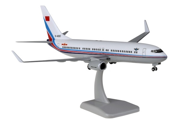 Boeing 737-800 PLAAF B-4083