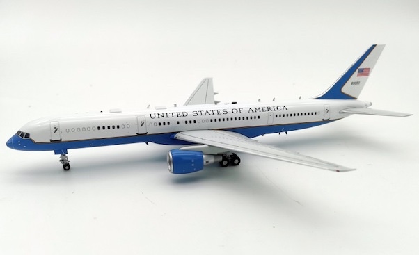 Boeing 757-200 C-32A USAF United States Air Force 98-0002