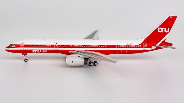 Boeing 757-200 LTU Süd D-AMUV