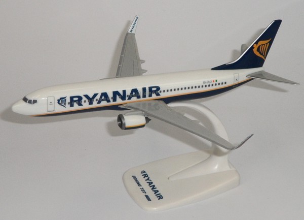 Boeing 737-800 Ryanair EI-ENX