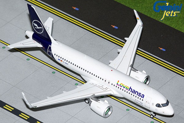 Airbus A320neo Lufthansa "Lovehansa" D-AINY 1 : 200