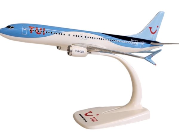 Boeing 737 MAX 8 TUI Netherlands PH-TFT