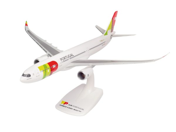 A330-900neo CS-TUS