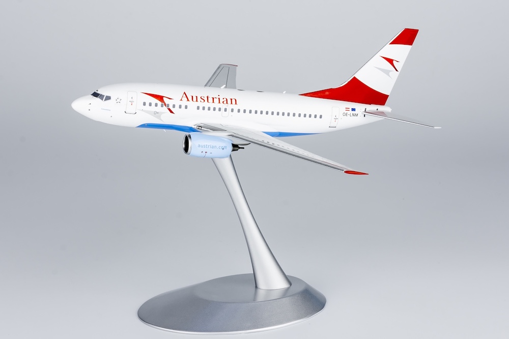 ng_models_06007_boeing_737_600_austrian_airlines_oe_lnm_xe3_204191_11