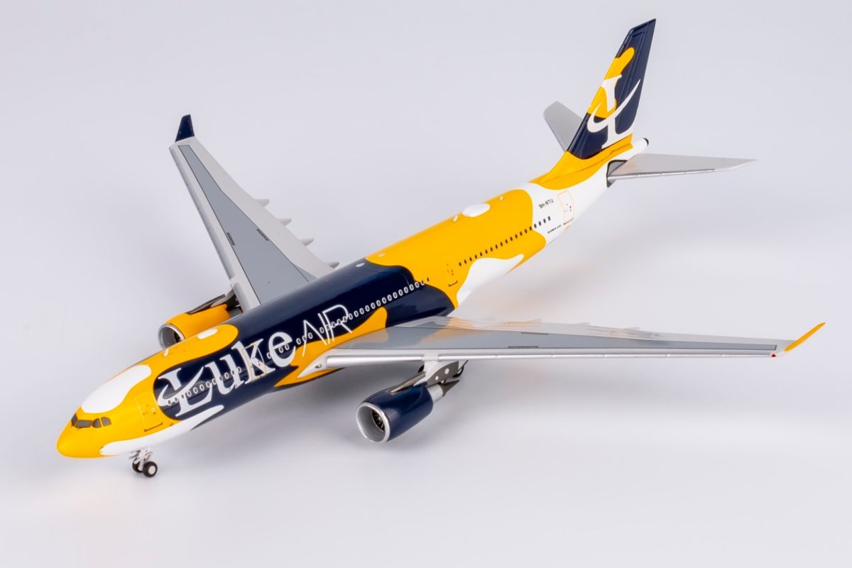 Airbus A330-200 Luke Air 9H-RTU