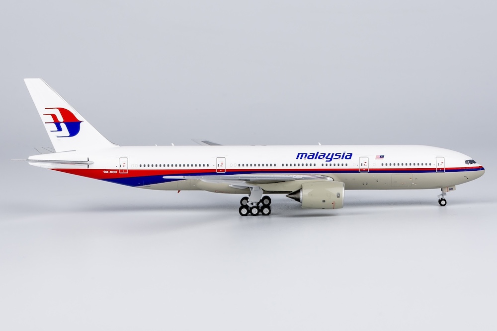 ng_models_72053_boeing_777_200er_malaysia_airlines_9m_mrd_xa0_205571_3