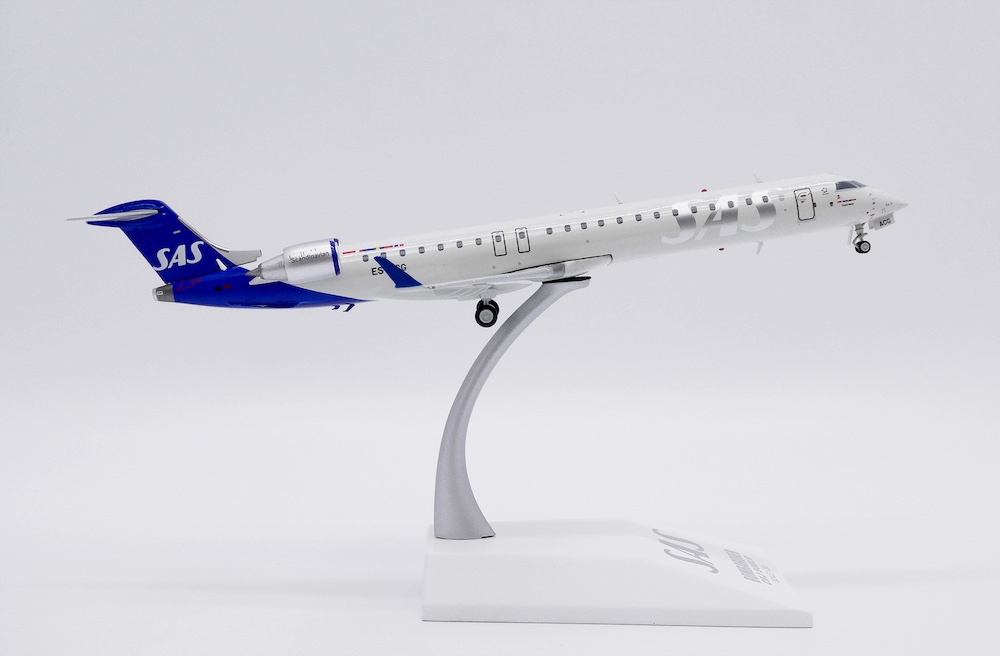 jc_wings_xx20361_canadair_crj900lr_sas_scandinavian_airlines_es_acg_xaf_211936_6