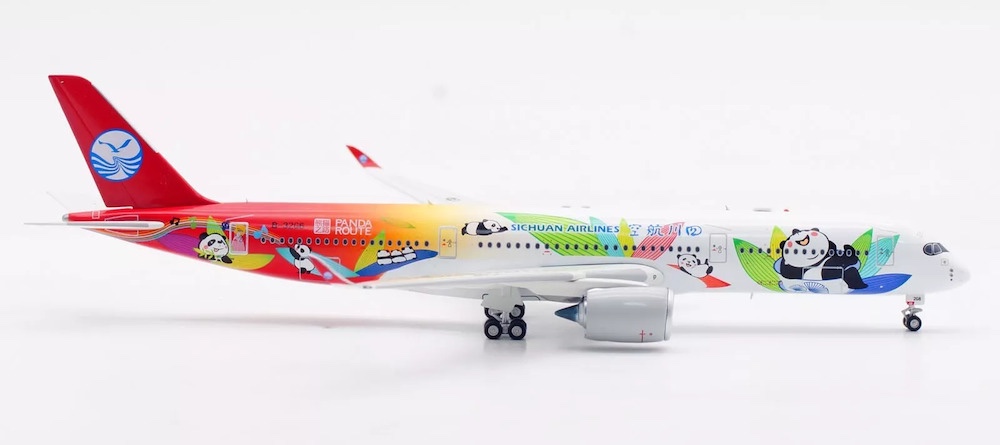 aviation_400_av4270_airbus_a350_941_sichuan_airlines_panda_route_b_32g6_detachable_gear_x9f_204727_14
